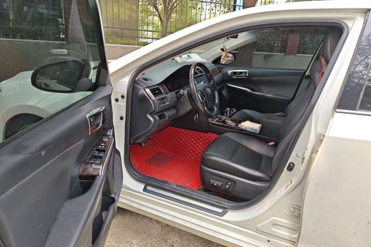 Used Toyota Camry 2016 2.0G 10th Anniversary Leading Edition Driver Seat