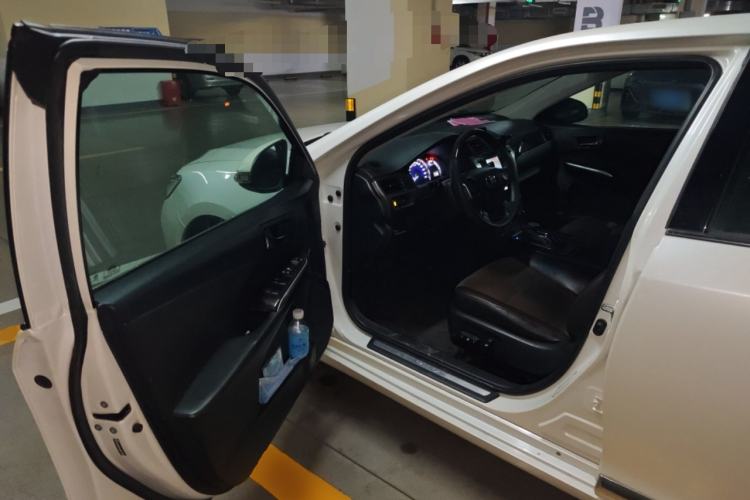 Used Toyota Camry 2016 2.5G 10th Anniversary Deluxe Navigation Edition Driver Seat