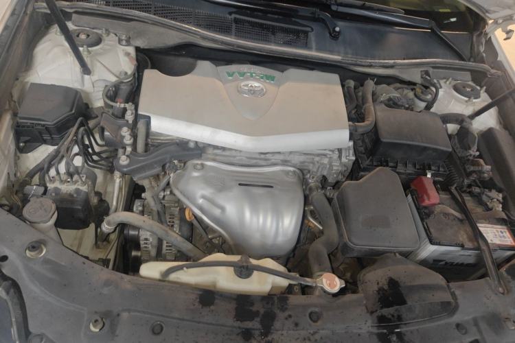 Used Toyota Camry 2016 2.0G 10th Anniversary Leading Edition Engine Bay