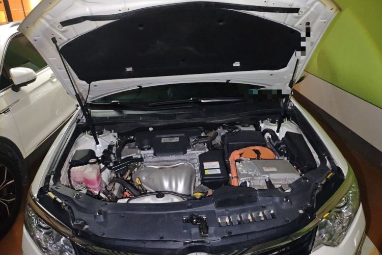 Used Toyota Camry 2016 Dual-Engine 2.5 HG 10th Anniversary Deluxe Navigation Edition Engine Bay