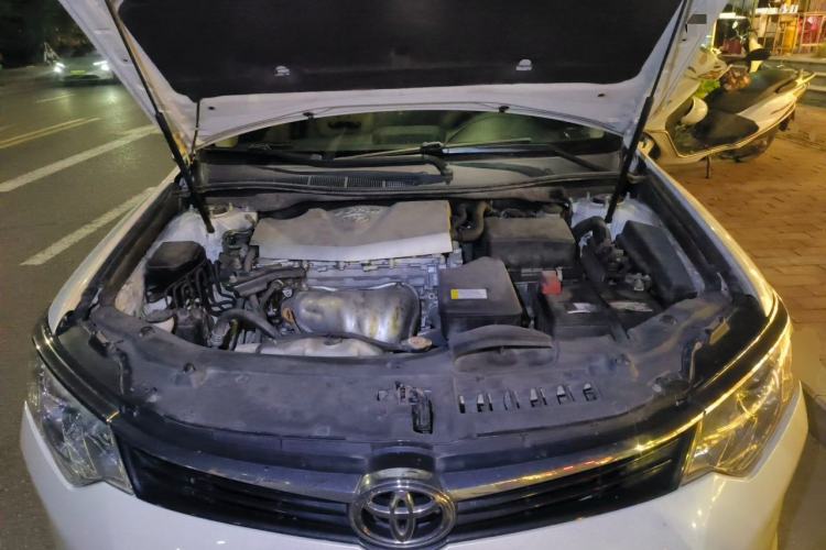 Used Toyota Camry 2016 2.0G 10th Anniversary Leading Edition Engine Bay