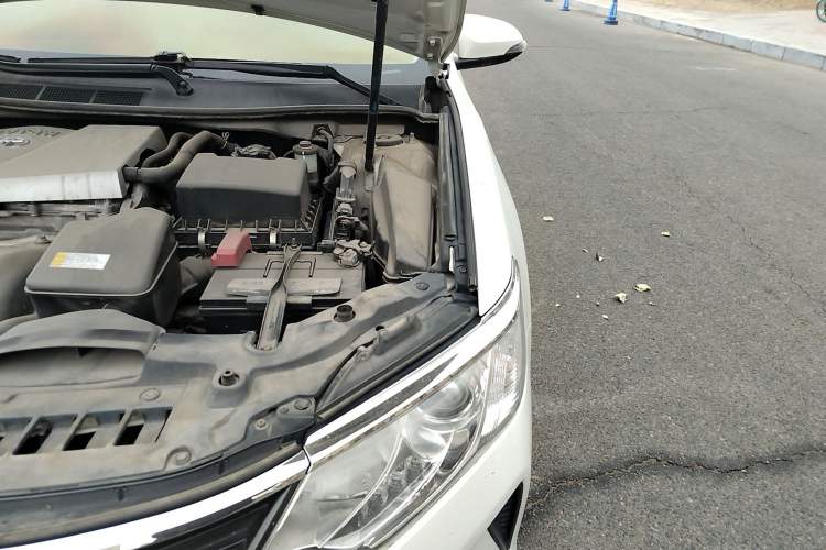 Used Toyota Camry 2016 2.0G 10th Anniversary Leading Edition Engine Bay Left