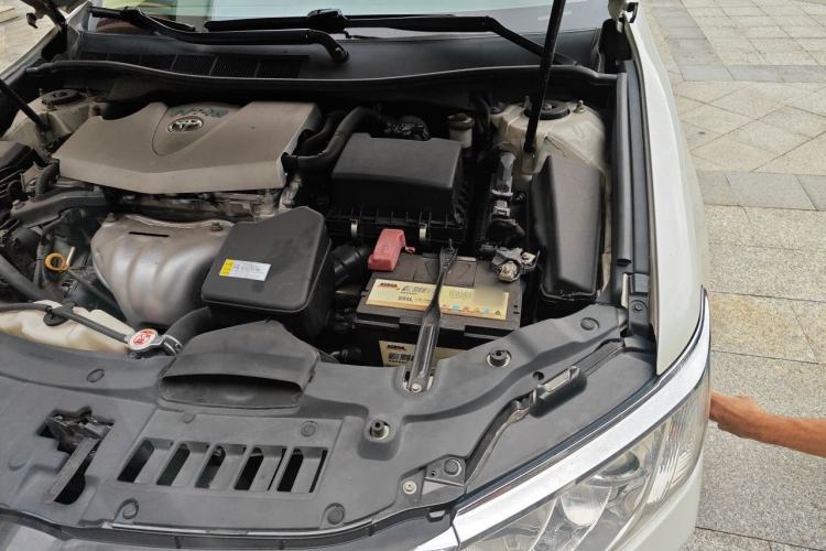 Used Toyota Camry 2016 2.0E 10th Anniversary Elite Edition Engine Bay Left