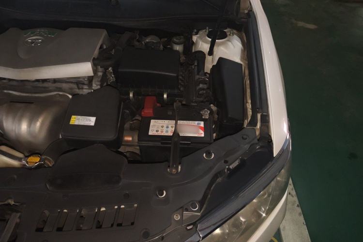 Used Toyota Camry 2016 2.0E 10th Anniversary Elite Edition Engine Bay Left