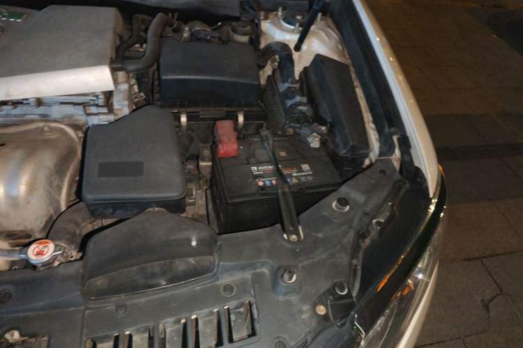 Used Toyota Camry 2016 2.0G 10th Anniversary Leading Edition Engine Bay Left