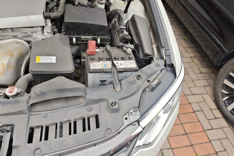 Used Toyota Camry 2016 2.0G 10th Anniversary Leading Edition Engine Bay Left