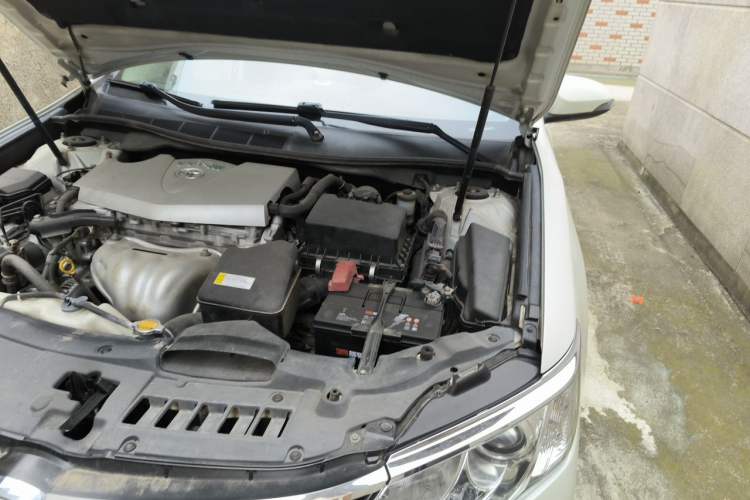 Used Toyota Camry 2016 2.0G 10th Anniversary Leading Edition Engine Bay Left