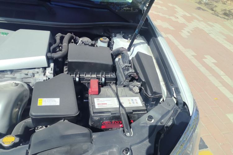 Used Toyota Camry 2016 2.0E 10th Anniversary Elite Edition Engine Bay Left