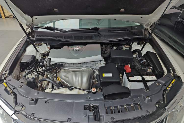 Used Toyota Camry 2016 2.0G 10th Anniversary Luxury Edition Engine Bay
