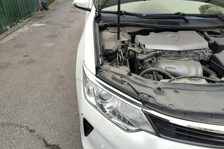 Used Toyota Camry 2016 2.0G 10th Anniversary Leading Edition Engine Bay Right