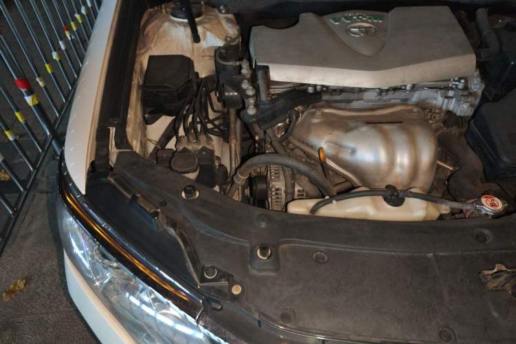 Used Toyota Camry 2016 2.0G 10th Anniversary Leading Edition Engine Bay Right