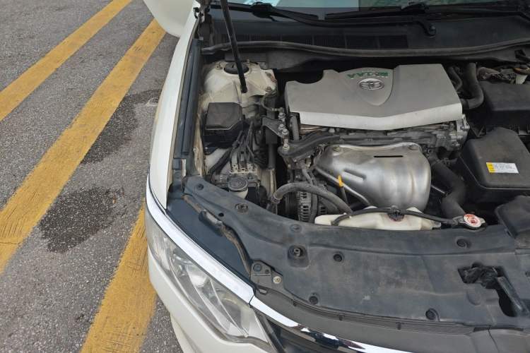 Used Toyota Camry 2016 2.0E 10th Anniversary Elite Edition Engine Bay Right