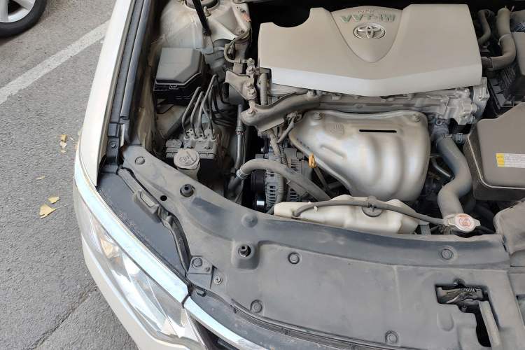 Used Toyota Camry 2016 2.0G 10th Anniversary Leading Edition Engine Bay Right