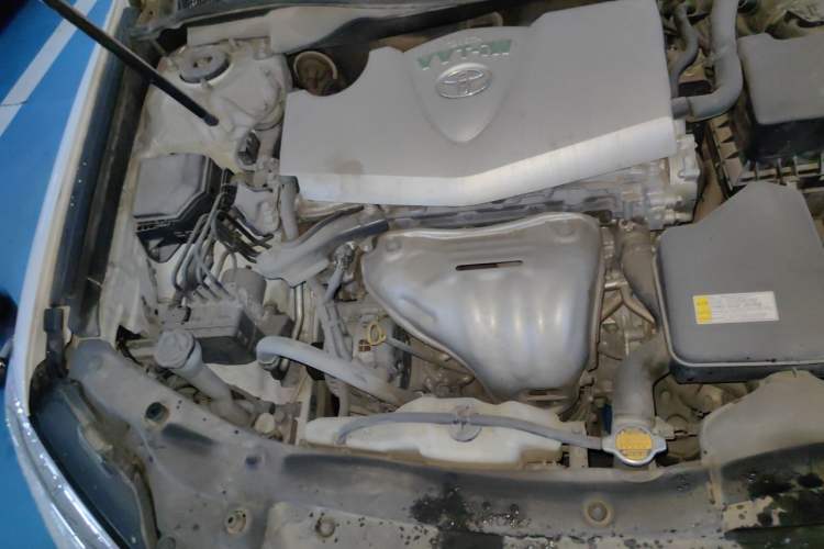 Used Toyota Camry 2016 2.0G 10th Anniversary Leading Edition Engine Bay Right