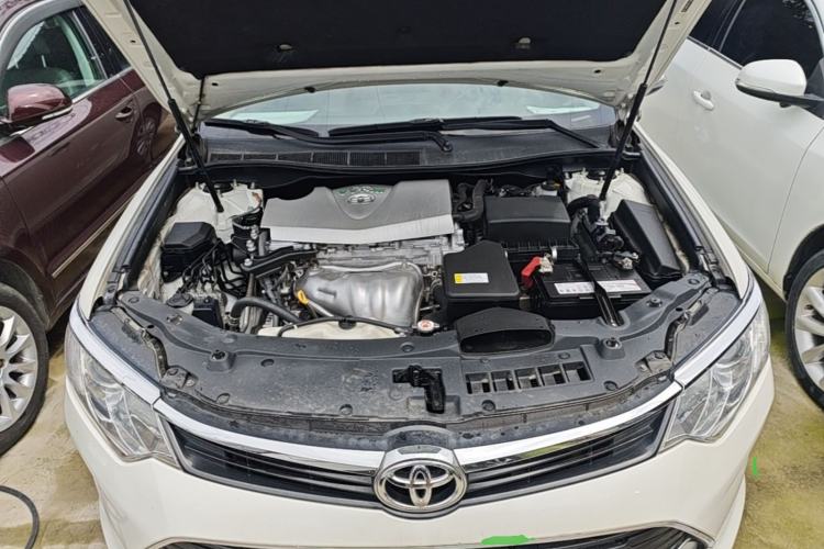 Used Toyota Camry 2016 2.0G 10th Anniversary Leading Edition Engine Bay