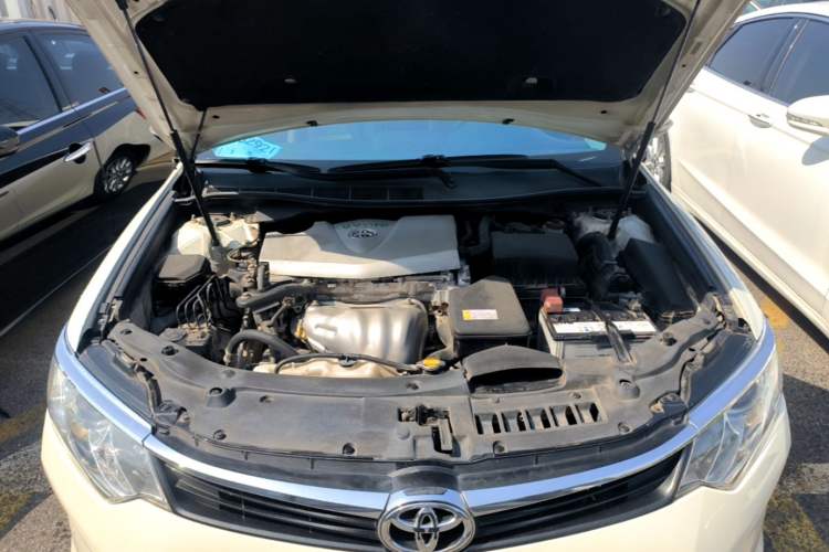Used Toyota Camry 2016 2.0G 10th Anniversary Leading Edition Engine Bay