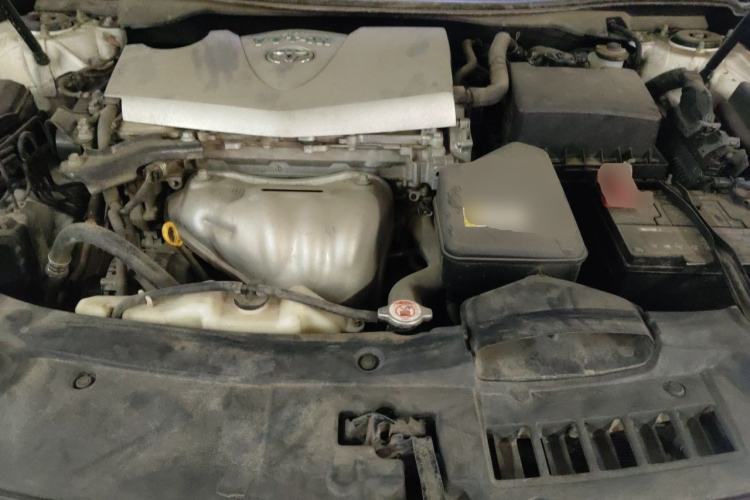 Used Toyota Camry 2016 2.0G 10th Anniversary Leading Edition Engine Bay