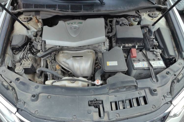 Used Toyota Camry 2016 2.0G 10th Anniversary Leading Edition Engine Bay