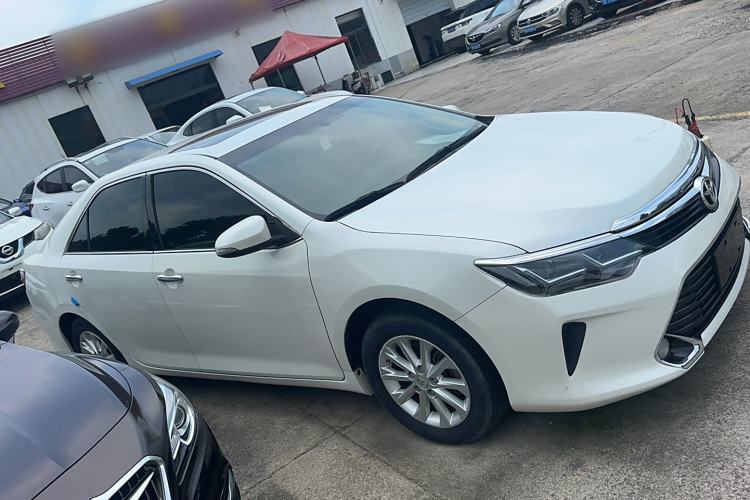 Used Toyota Camry 2016 2.0E 10th Anniversary Elite Edition Exterior 2