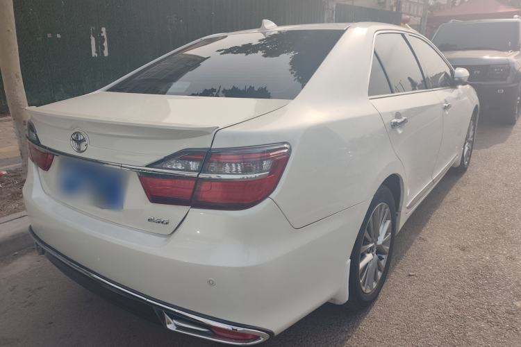 Used Toyota Camry 2016 2.5G 10th Anniversary Deluxe Navigation Edition Exterior 3