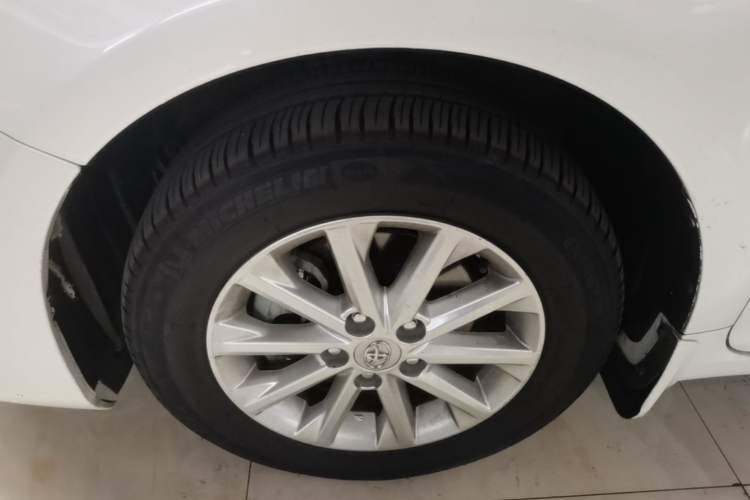 Used Toyota Camry 2016 2.0G 10th Anniversary Leading Edition Exterior 4