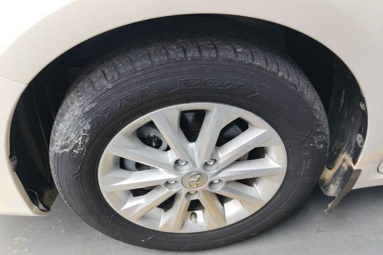 Used Toyota Camry 2016 2.0G 10th Anniversary Leading Edition Exterior 4