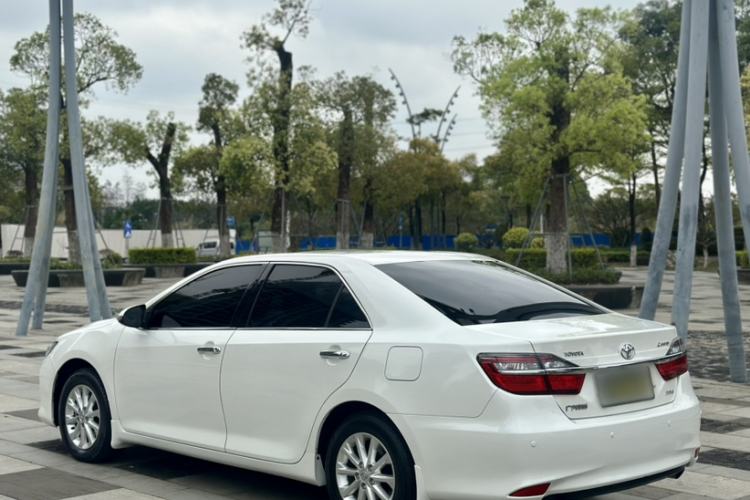 Used Toyota Camry 2016 2.0G 10th Anniversary Leading Edition Exterior 4