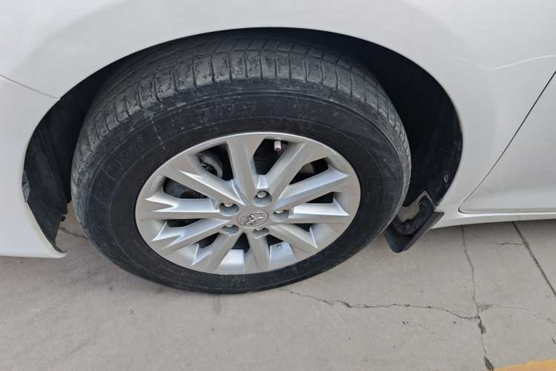 Used Toyota Camry 2016 2.0G 10th Anniversary Leading Edition Exterior 4