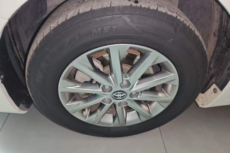 Used Toyota Camry 2016 2.0G 10th Anniversary Luxury Edition Exterior 4
