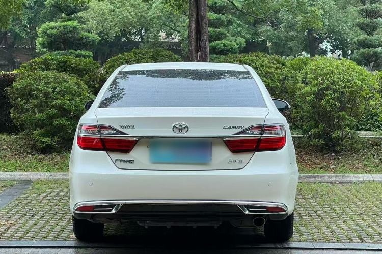 Used Toyota Camry 2016 2.0G 10th Anniversary Luxury Edition Exterior 4