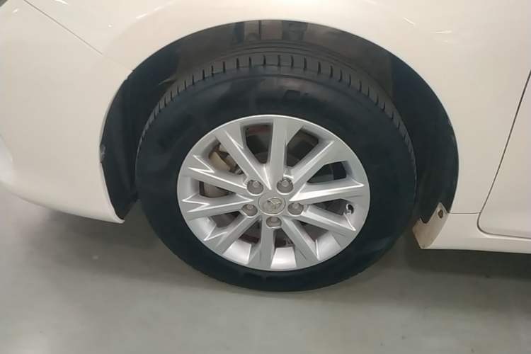 Used Toyota Camry 2016 2.0G 10th Anniversary Leading Edition Exterior 4