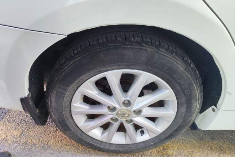 Used Toyota Camry 2016 2.0G 10th Anniversary Leading Edition Exterior 5