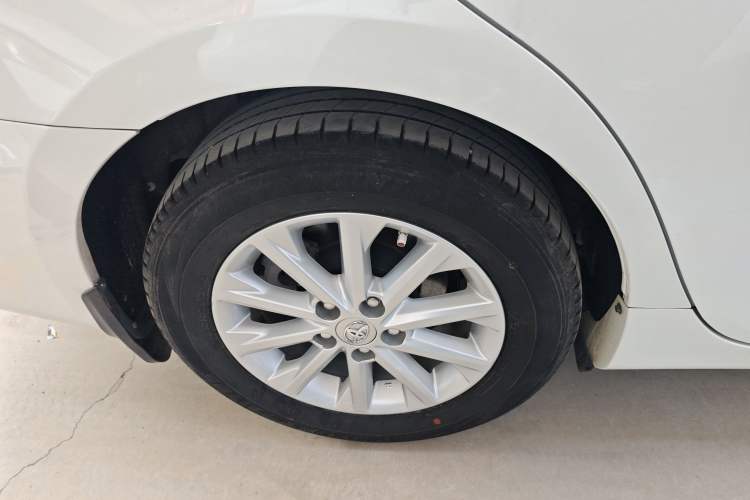 Used Toyota Camry 2016 2.0G 10th Anniversary Leading Edition Exterior 5