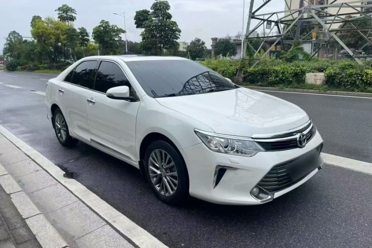 Used Toyota Camry 2016 2.5G 10th Anniversary Deluxe Navigation Edition Exterior 6