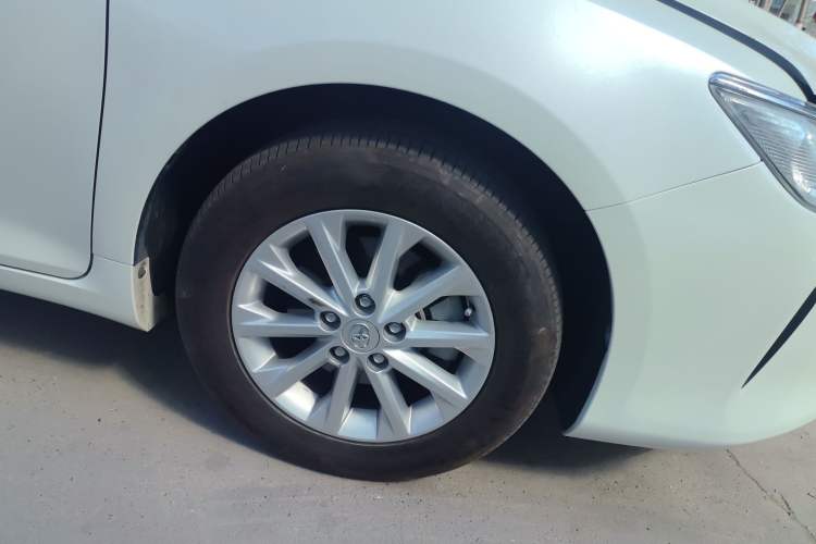 Used Toyota Camry 2016 2.0E 10th Anniversary Elite Edition Exterior 7