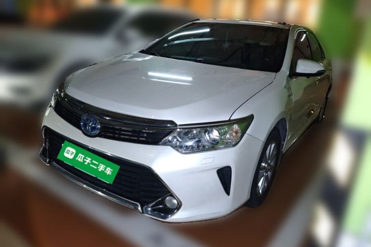 Used Toyota Camry 2016 Dual-Engine 2.5 HG 10th Anniversary Deluxe Navigation Edition Guazi used car, China used car export, Used car for sale, Used cars, Cheapest cars for sale