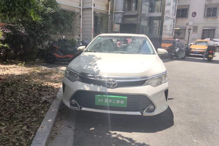 Used Toyota Camry 2016 2.0G 10th Anniversary Leading Edition Front