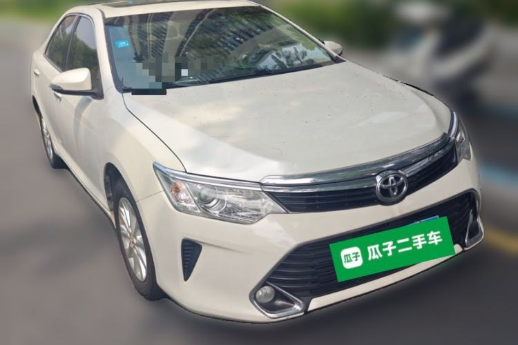 Used Toyota Camry 2016 2.0G 10th Anniversary Leading Edition Front Right 45 Deg