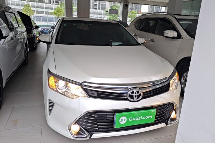 Used Toyota Camry 2016 2.0G 10th Anniversary Leading Edition Front