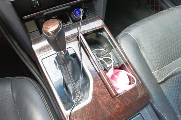 Used Toyota Camry 2016 2.0G 10th Anniversary Leading Edition Gear Lever