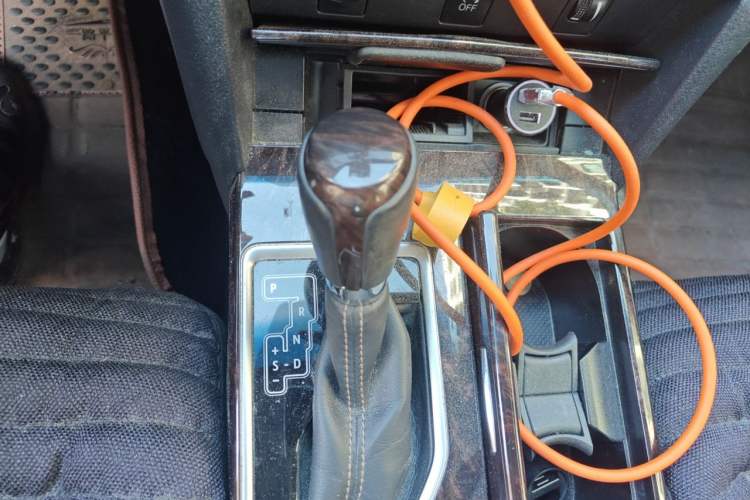 Used Toyota Camry 2016 2.0G 10th Anniversary Leading Edition Gear Lever