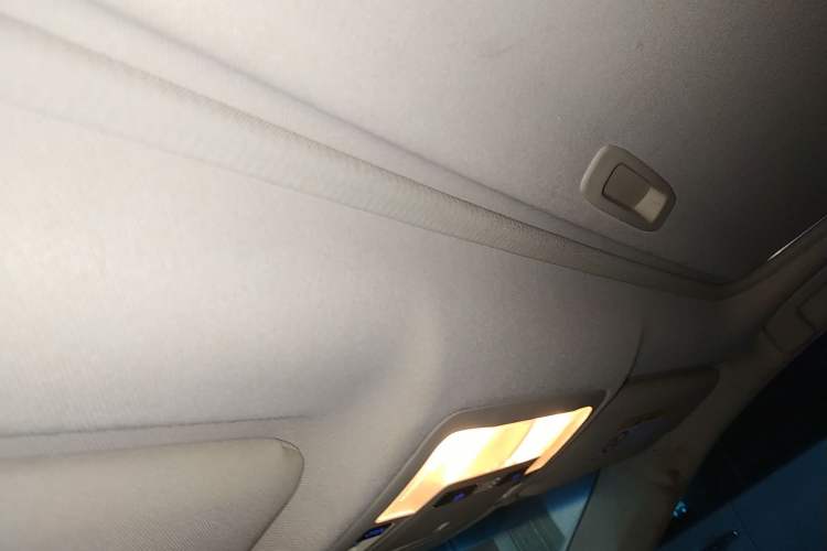 Used Toyota Camry 2016 2.0G 10th Anniversary Leading Edition Headliner