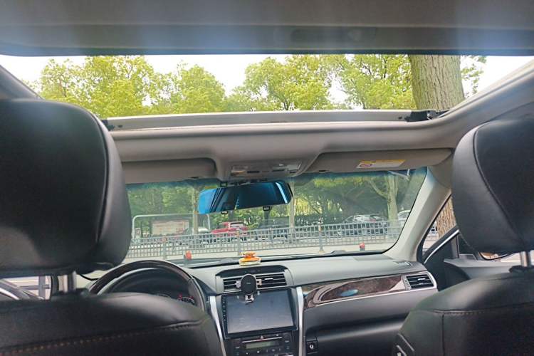 Used Toyota Camry 2016 2.0G 10th Anniversary Leading Edition Headliner