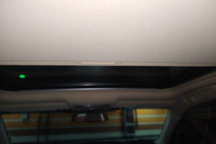 Used Toyota Camry 2016 2.0E 10th Anniversary Elite Edition Headliner