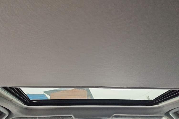 Used Toyota Camry 2016 2.0G 10th Anniversary Leading Edition Headliner