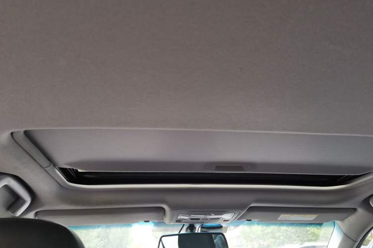 Used Toyota Camry 2016 2.0G 10th Anniversary Leading Edition Headliner