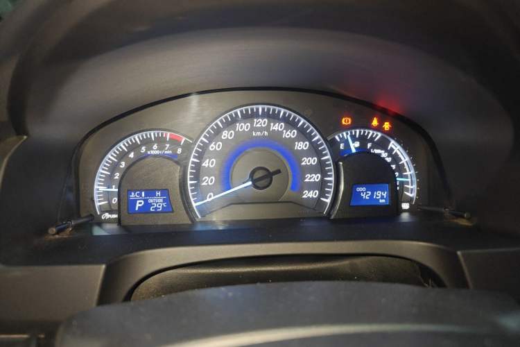 Used Toyota Camry 2016 2.0G 10th Anniversary Leading Edition Instrument Cluster