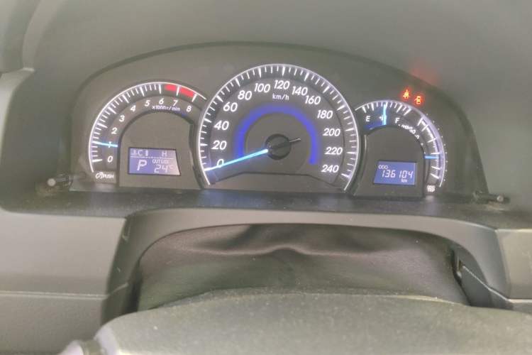 Used Toyota Camry 2016 2.5G 10th Anniversary Deluxe Navigation Edition Instrument Cluster