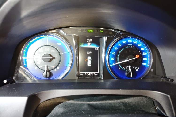 Used Toyota Camry 2016 Dual-Engine 2.5 HG 10th Anniversary Deluxe Navigation Edition Instrument Cluster
