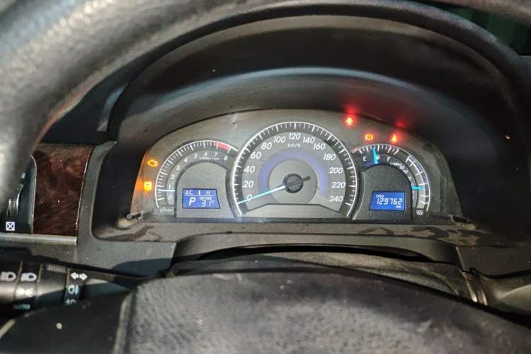 Used Toyota Camry 2016 2.0E 10th Anniversary Elite Edition Instrument Cluster